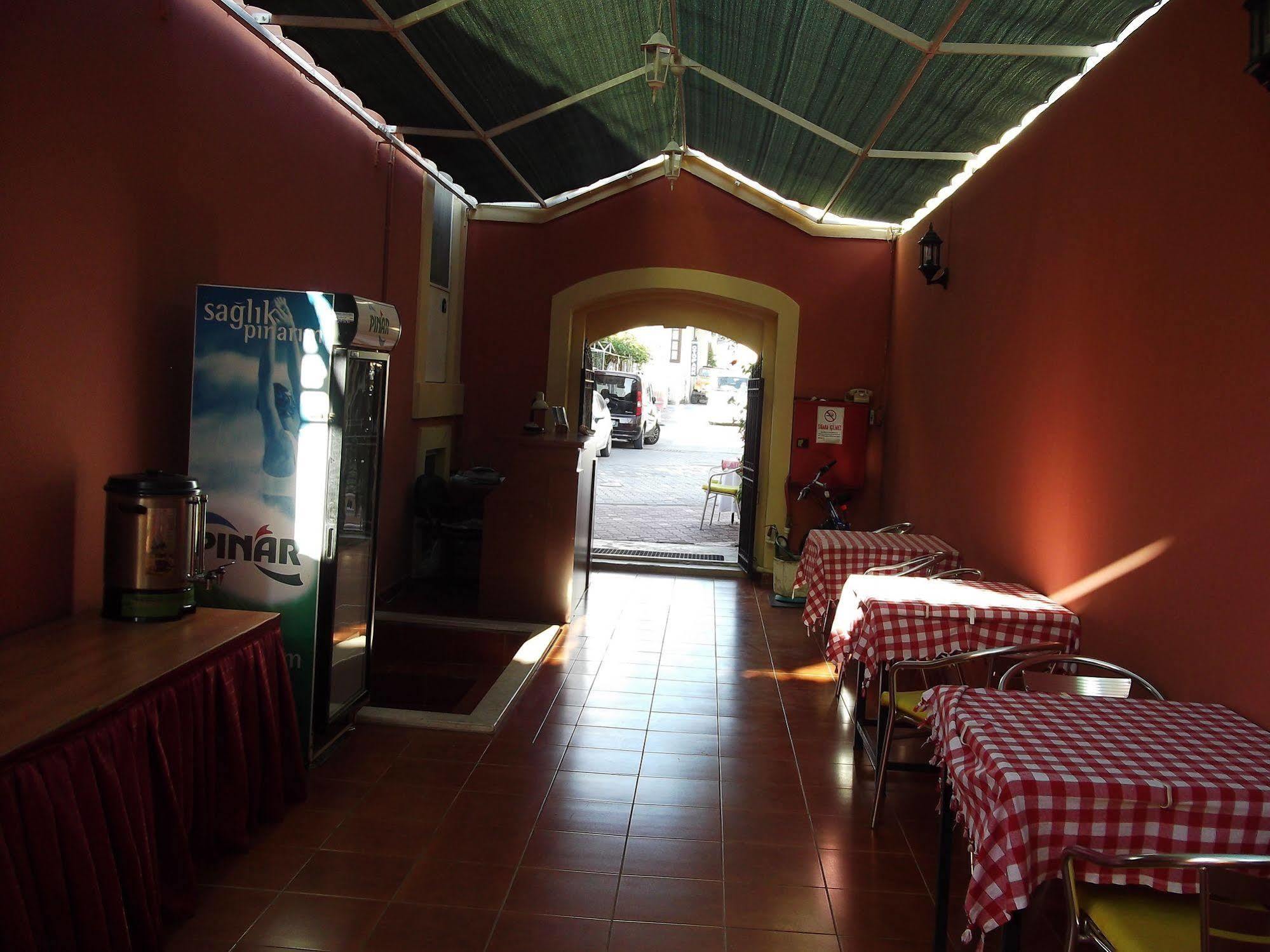 Antik Ridvan Hotel Cesme Exterior photo